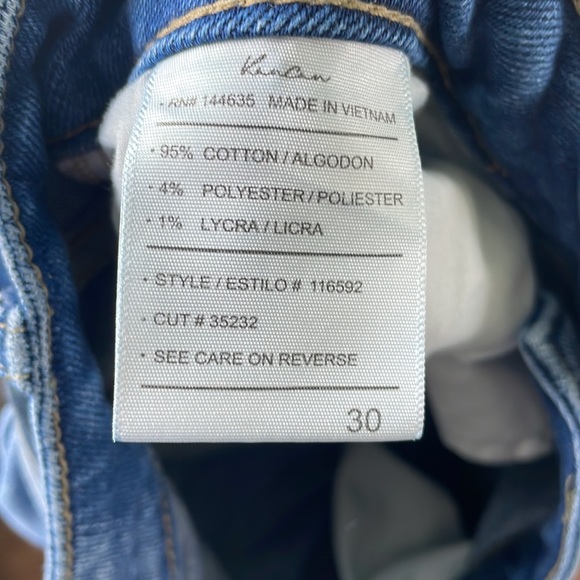 Women’s flares - Picture 3 of 4